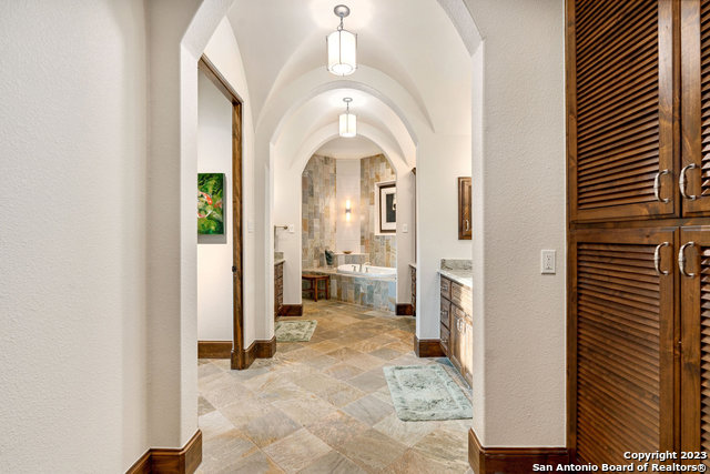 Image 36 of 46 For 55 Winged Foot