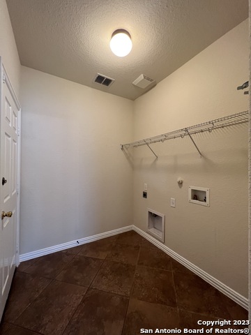 Image 19 of 47 For 25042 Mc Bride Dr