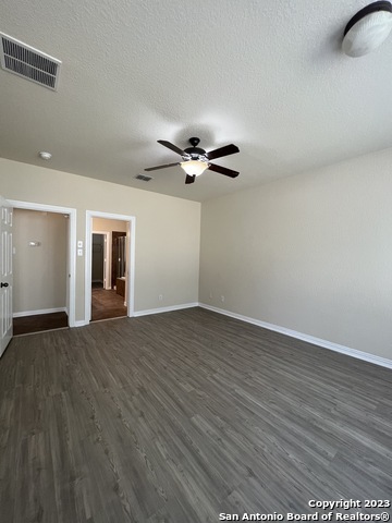 Image 21 of 47 For 25042 Mc Bride Dr