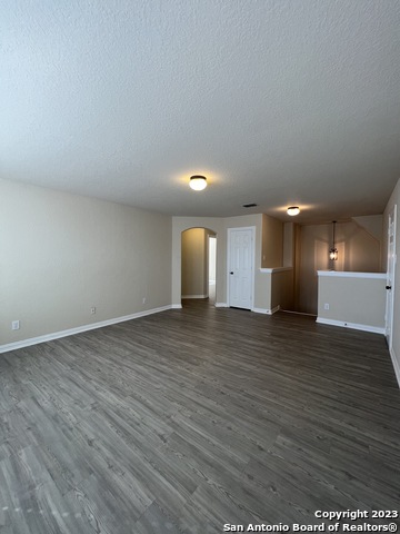 Image 29 of 47 For 25042 Mc Bride Dr