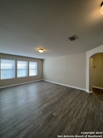 Image 31 of 47 For 25042 Mc Bride Dr