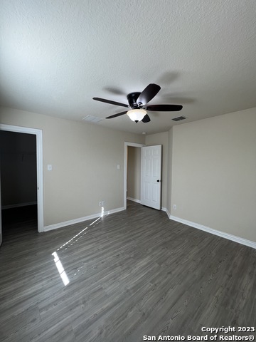 Image 33 of 47 For 25042 Mc Bride Dr