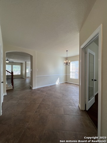 Image 4 of 47 For 25042 Mc Bride Dr