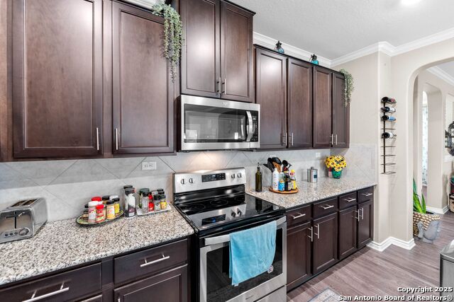 Image 16 of 48 For 5115 Escudero