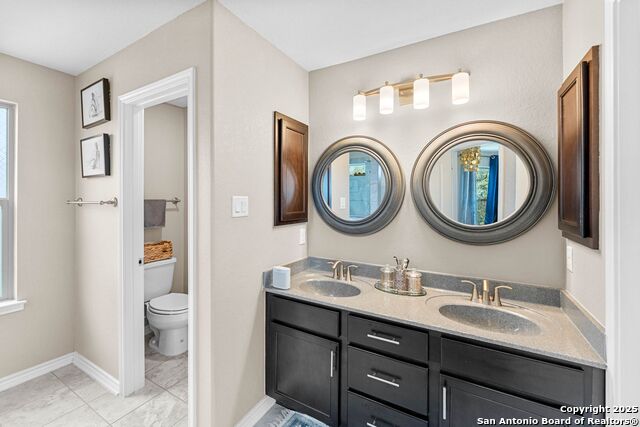 Image 28 of 48 For 5115 Escudero