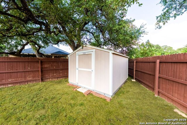 Image 43 of 48 For 5115 Escudero