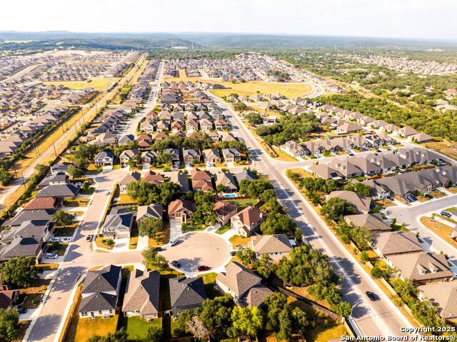 Image 44 of 48 For 5115 Escudero