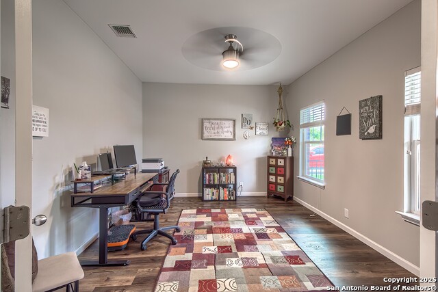 Image 12 of 45 For 132 Blaze Moon