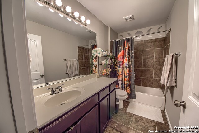 Image 20 of 45 For 132 Blaze Moon