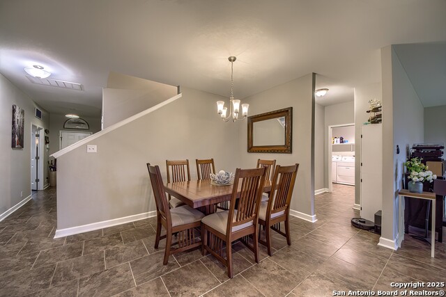 Image 3 of 45 For 132 Blaze Moon