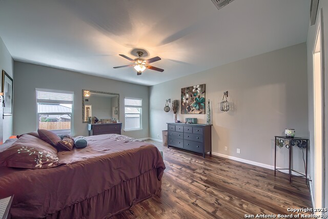 Image 5 of 45 For 132 Blaze Moon