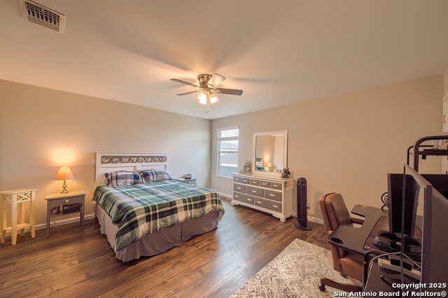 Image 8 of 45 For 132 Blaze Moon