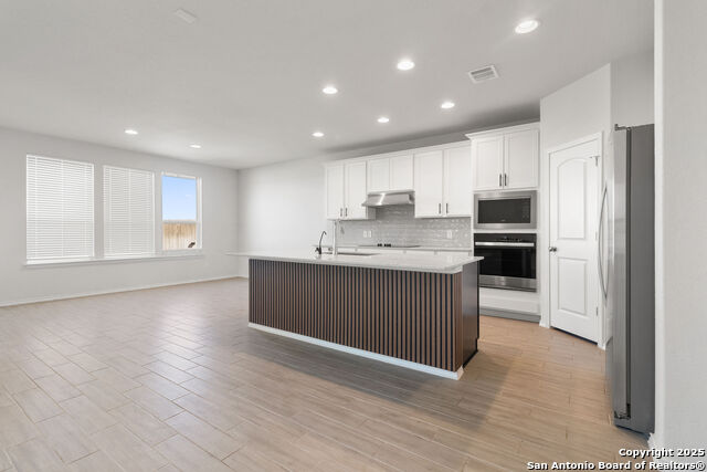 Image 5 of 19 For 4015 Wild Bloom Rd