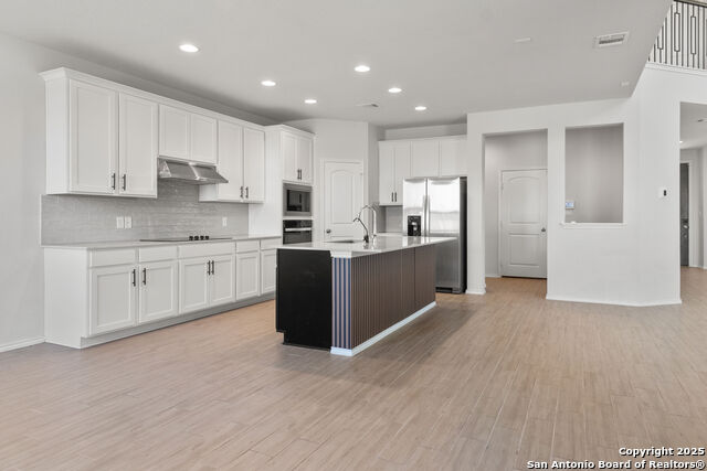 Image 7 of 19 For 4015 Wild Bloom Rd