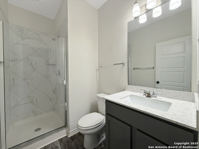 Image 4 of 17 For 14614 Megan Lee