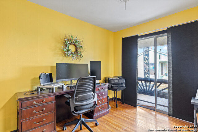 Image 10 of 27 For 131 Postwood