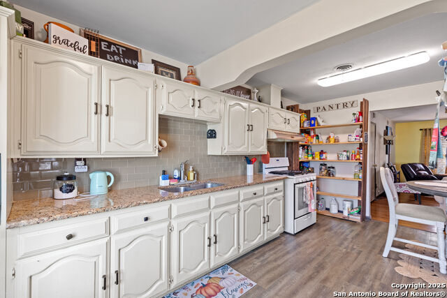 Image 14 of 27 For 131 Postwood