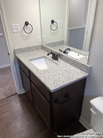 Image 16 of 35 For 2202 Sandlewood Cove  101