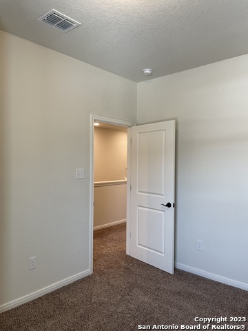 Image 21 of 35 For 2202 Sandlewood Cove  101