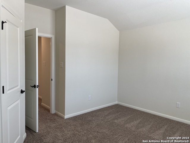 Image 25 of 35 For 2202 Sandlewood Cove  101