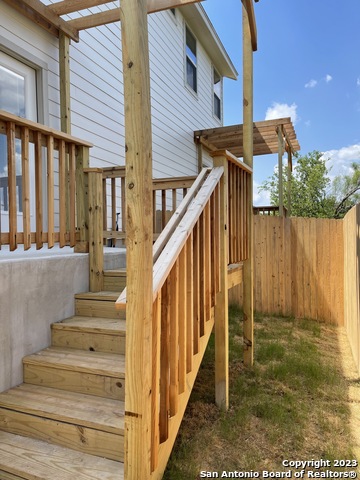 Image 33 of 35 For 2202 Sandlewood Cove  101