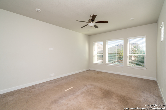 Listing photo id 23 for 22912 Grande