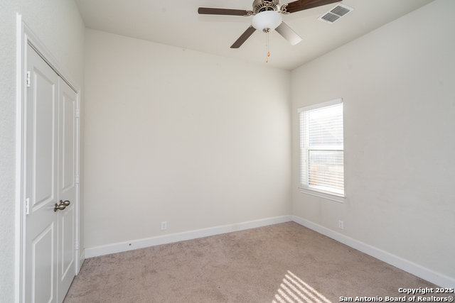 Listing photo id 37 for 22912 Grande