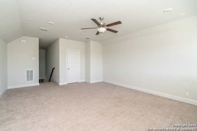 Listing photo id 40 for 22912 Grande