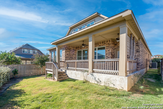 Listing photo id 47 for 22912 Grande