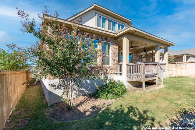 Listing photo id 48 for 22912 Grande