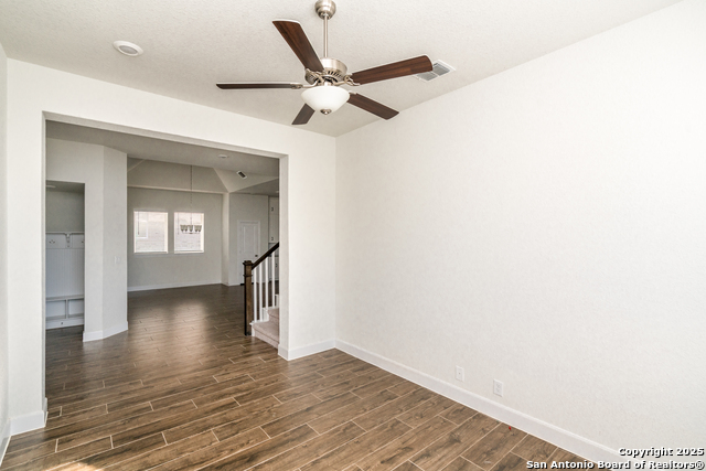 Listing photo id 7 for 22912 Grande