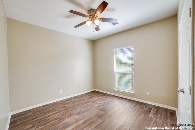 Image 18 of 25 For 9918 Alms Park