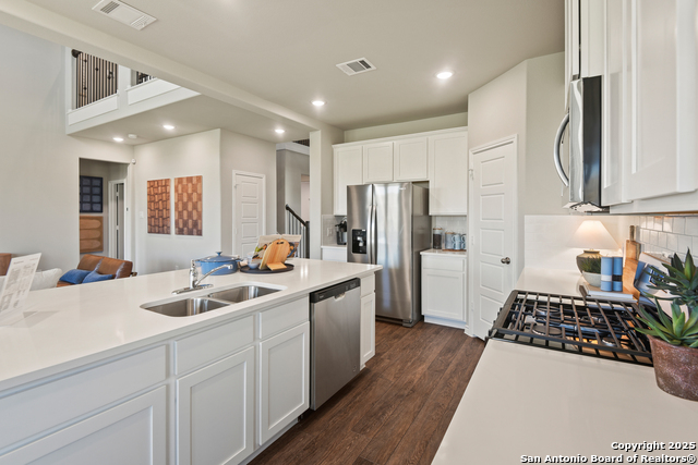 Image 8 of 27 For 7707 Granger Cove