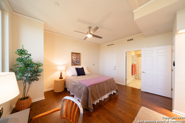 Image 6 of 20 For 1 Towers Park  2205