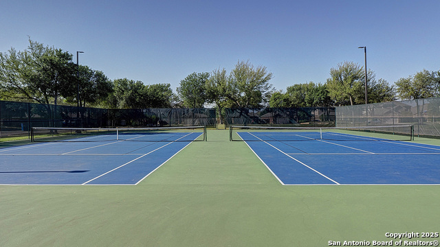 Listing photo id 9 for 12620 Cotorra Springs