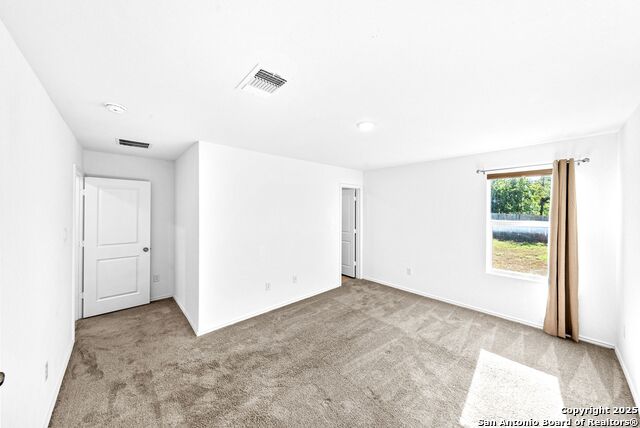 Image 19 of 38 For 6838 Grand Valley