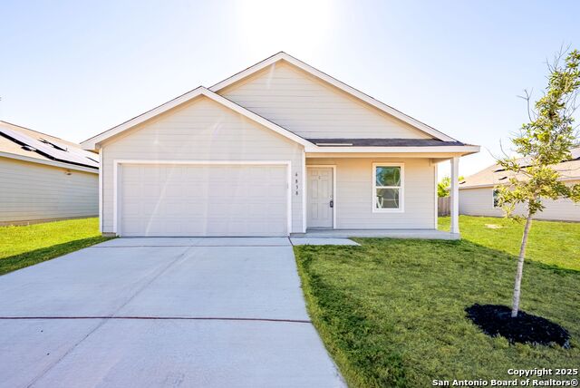 Image 2 of 38 For 6838 Grand Valley