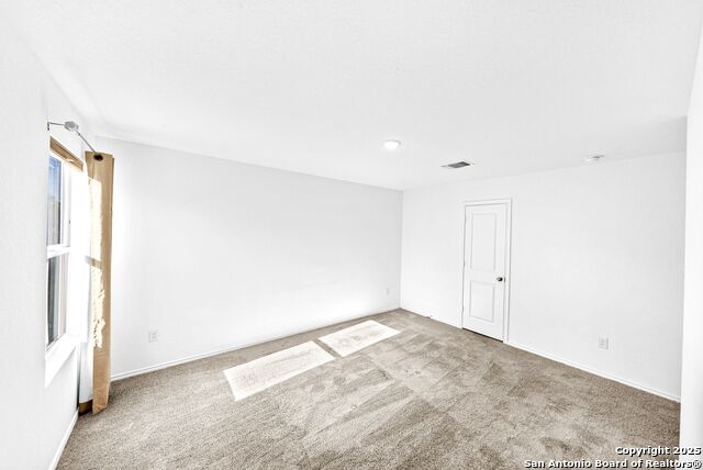 Image 20 of 38 For 6838 Grand Valley