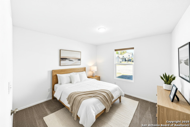 Image 24 of 38 For 6838 Grand Valley