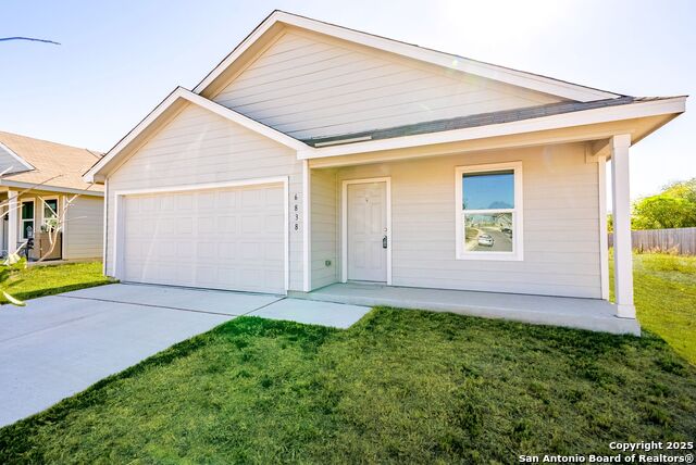 Image 4 of 38 For 6838 Grand Valley