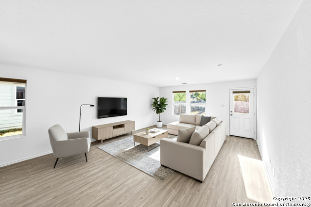 Image 6 of 38 For 6838 Grand Valley