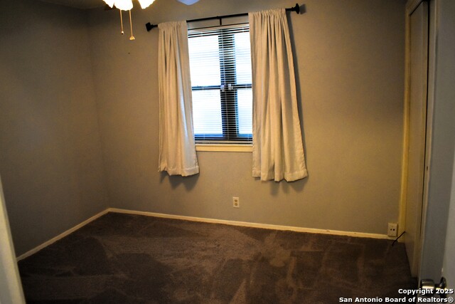 Image 13 of 25 For 6819 Heatherbrook