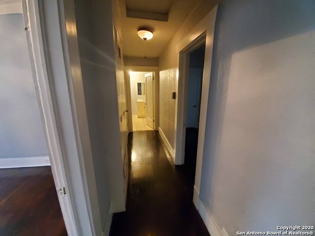 Image 13 of 16 For 1609 Magnolia Ave W 1