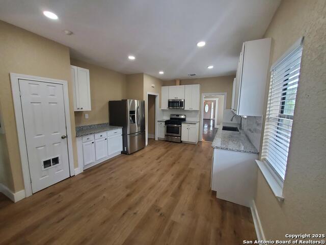 Image 6 of 16 For 1609 Magnolia Ave W 1