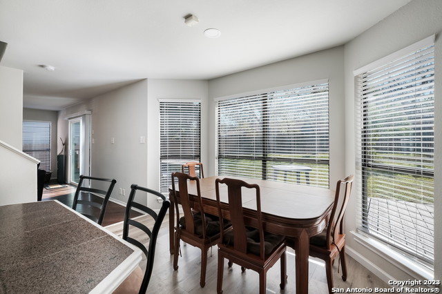 Image 11 of 18 For 15107 Kamary