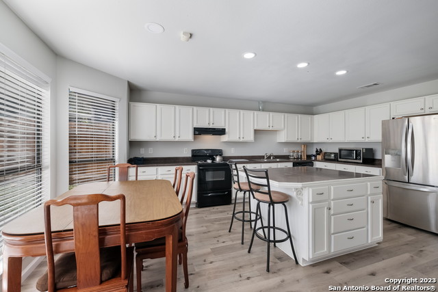 Image 9 of 18 For 15107 Kamary