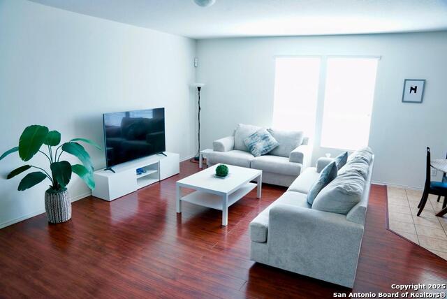 Image 3 of 23 For 3906 Bent Grass