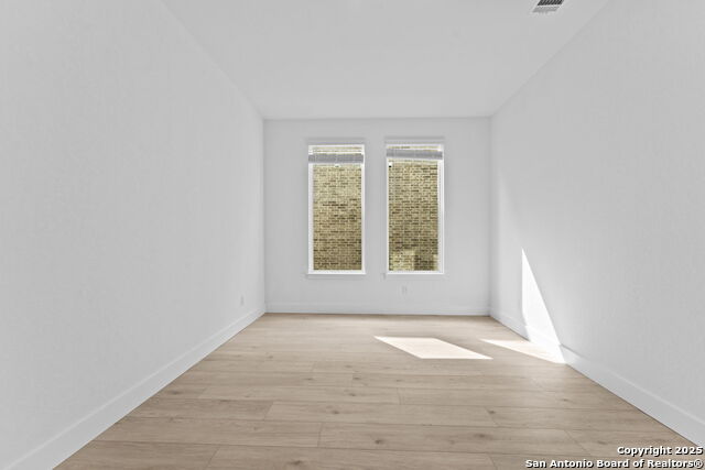 Image 11 of 35 For 5512 Paschal Park