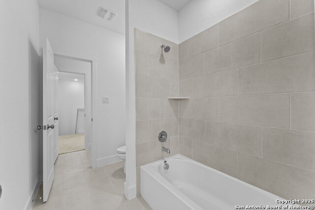 Image 31 of 35 For 5512 Paschal Park