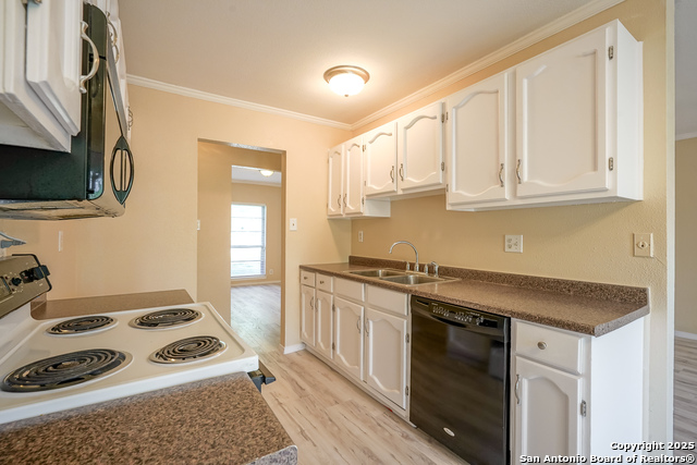 Image 14 of 32 For 5026 Thomas Paine Dr